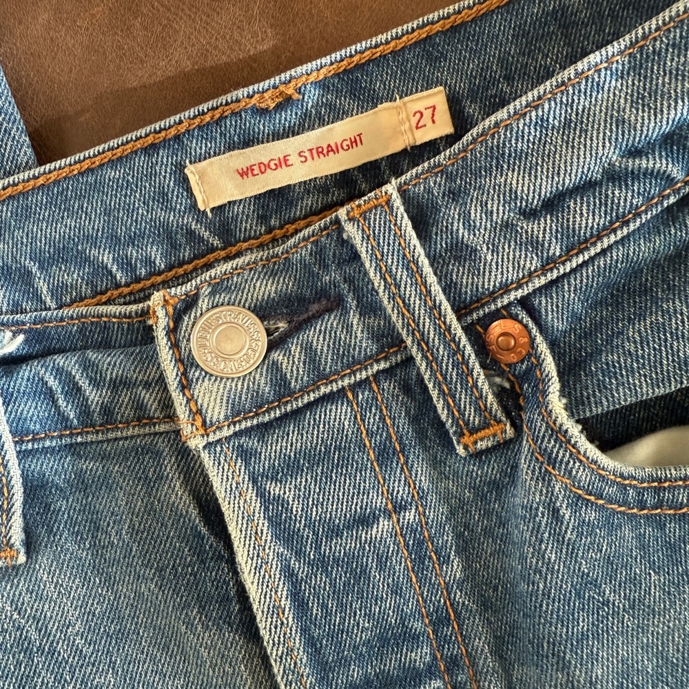 Levi's Wedgie Straight Jeans with Raw Hem